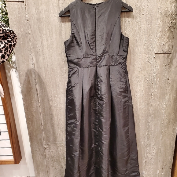 Full Length Black Gown - Picture 4 of 6